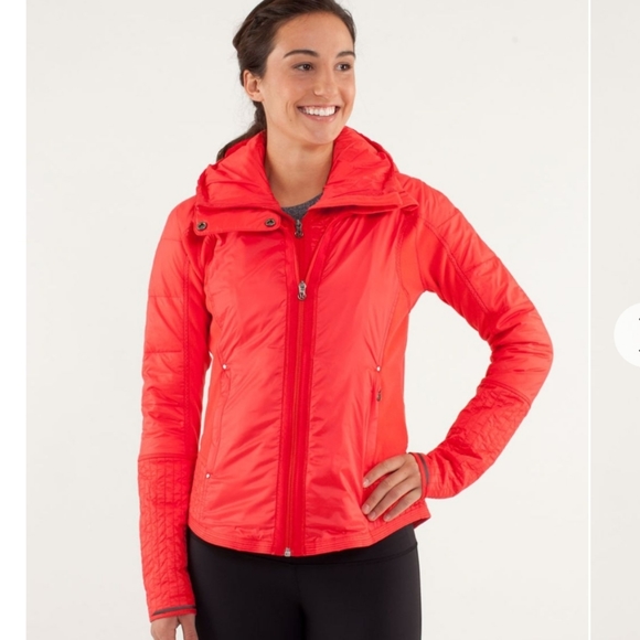 Lululemon Run Bundle Up Red Jacket - Picture 3 of 16